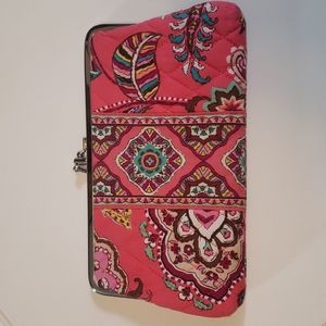 Vera Bradley Clutch Pink